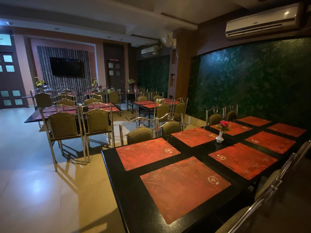 Hotel Shubham Rourkela 외부 사진