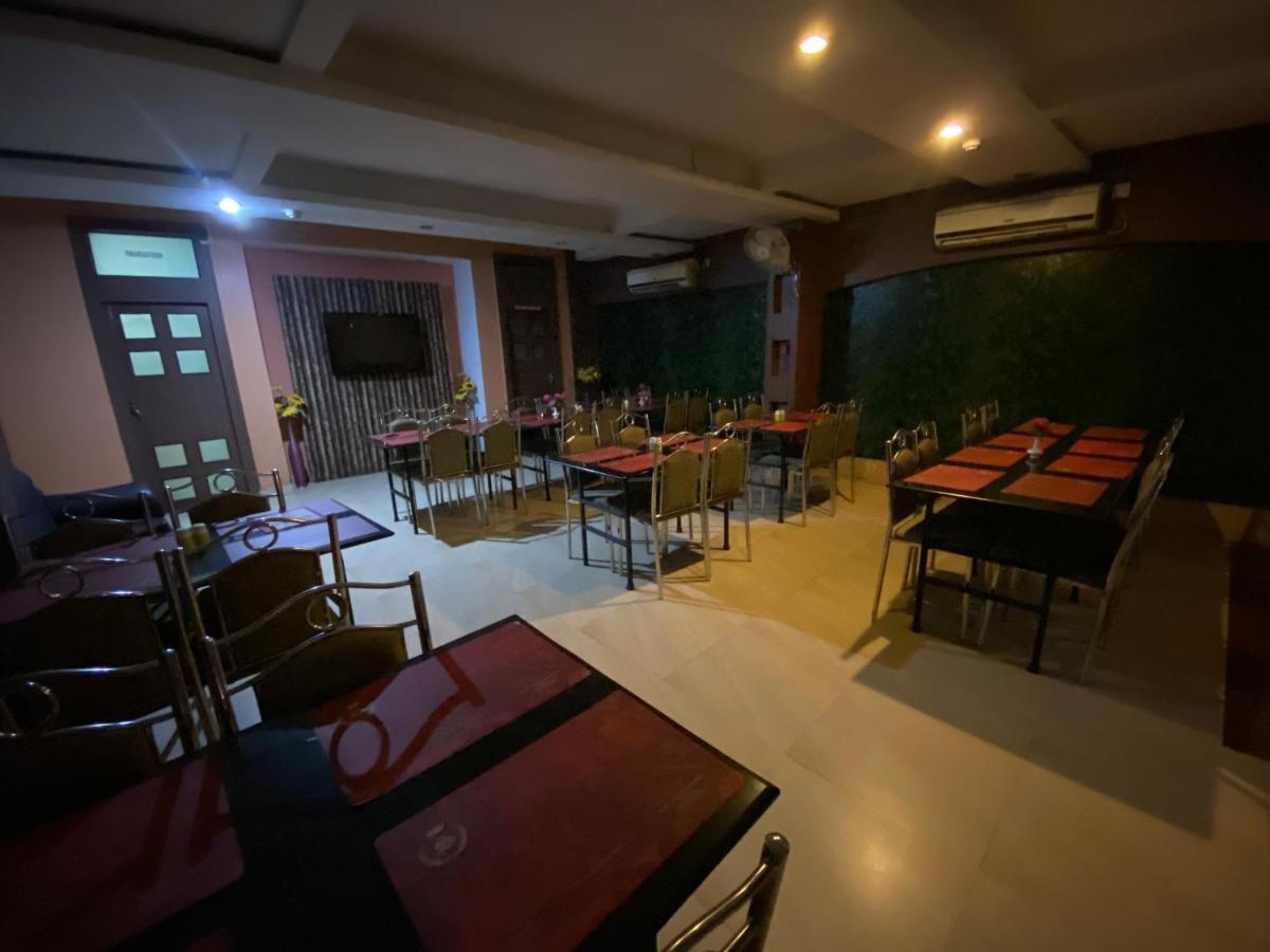 Hotel Shubham Rourkela 외부 사진